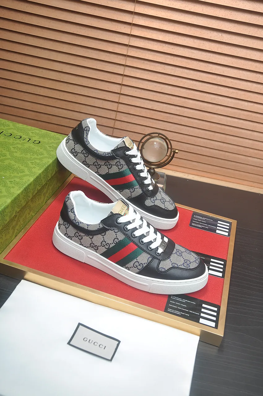 Men's men's shoes💰440💶[GUCCI] official website 1:1 men's sports shoes are now on the market. They are made of original fabric + water-dyed sheepskin lining, plus the official website original 1:1 comfortable outsole. Fashionable and versatile, super comfortable and breathable. Standard shoe size 38/45 (custom-made size 45 is non-refundable)